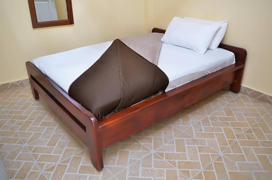 קייפ קוסט Hotel Loreto מראה חיצוני תמונה